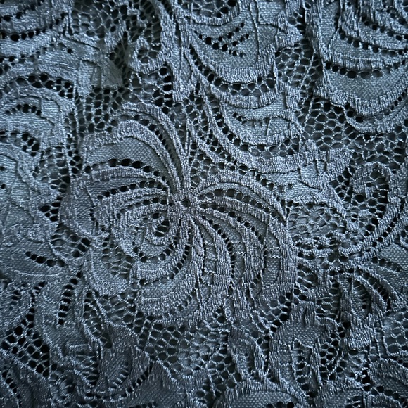 Susan Graven black lace top with black underlay. - Picture 4 of 4